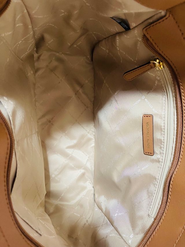 bolso grande michael Kors  original