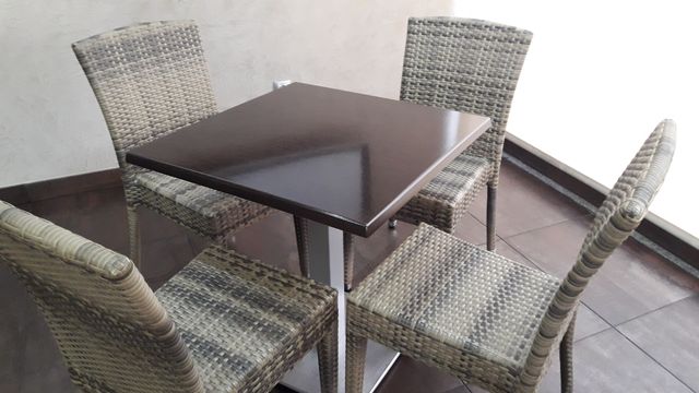 Mesa Munich de 70*70 cm