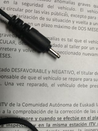 Cargador Nokia. Antiguo.