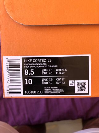Zapatillas Nike Cortez marrones