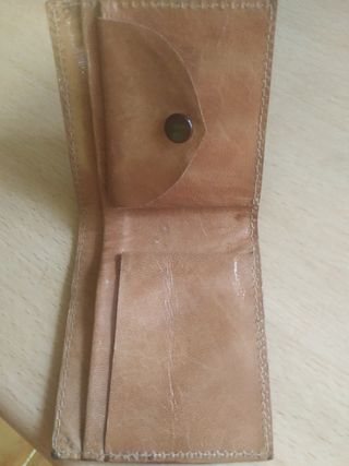 Monedero de cuero