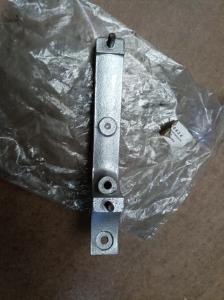 Soporte rueda repuesto vespa