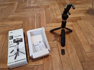 TRÍPODE móvil Bluetooth