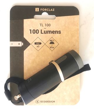 Linterna Forclaz Decathlon