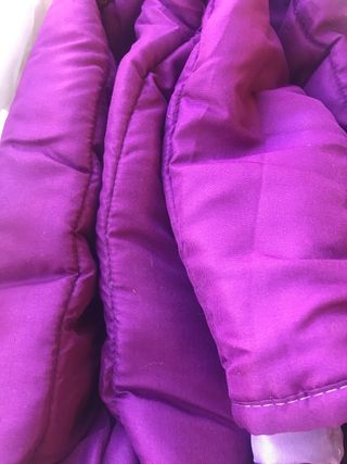 Relleno nórdico de color lila