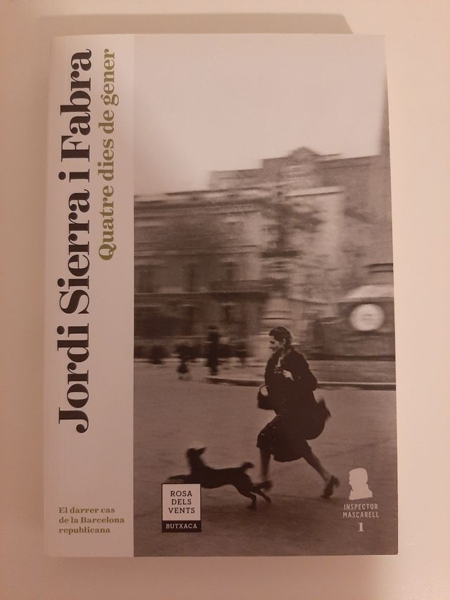 Libro "Quatre dies de gener"