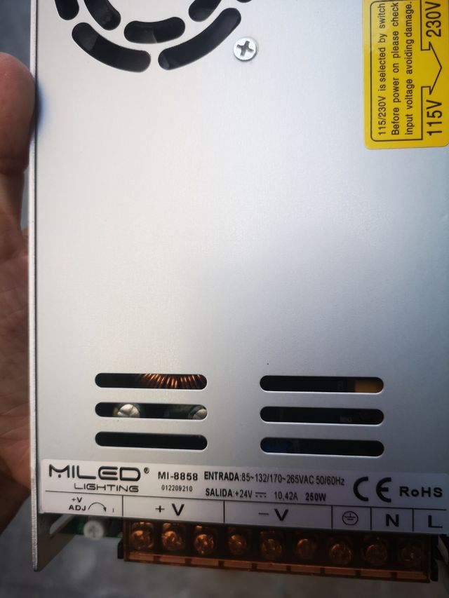 Fuente de alimentación