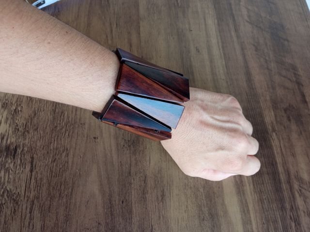 Pulsera de madera 