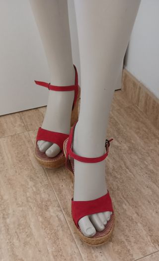 Sandalia Cuña Rojas