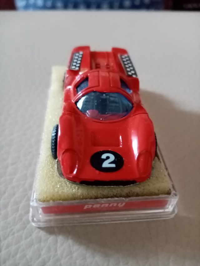 Penny 1:66 Aston Martin modellino