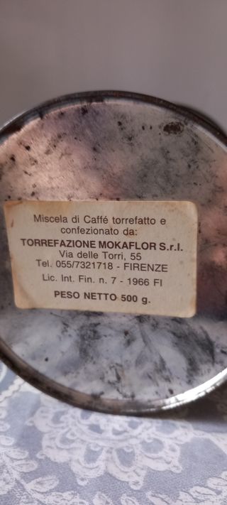 Barattolo di latta per caffè vintage