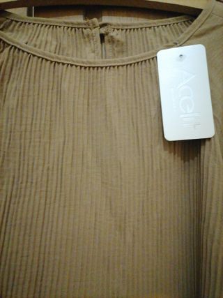 Blusa plisada media manga