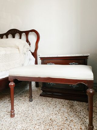 MUEBLES DE MADERA CAOBA DORMITORIO+LIBRERÍA, MESA