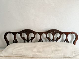 MUEBLES DE MADERA CAOBA DORMITORIO+LIBRERÍA, MESA