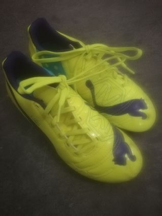 Botas de futbol Puma
