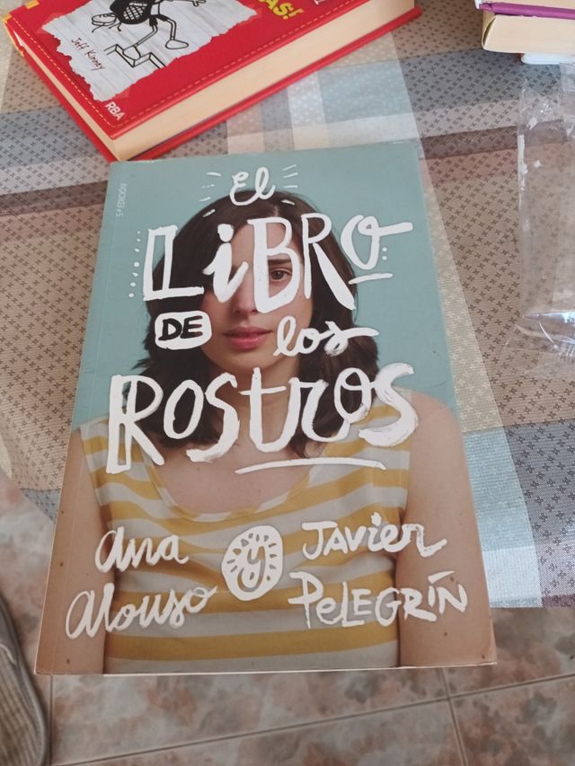 EL LIBRO DE LOS ROSTROS