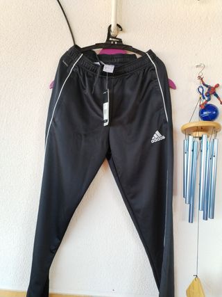 Pantalón chándal nuevo Adidas 
