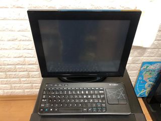 TPV touchscreen con accessori