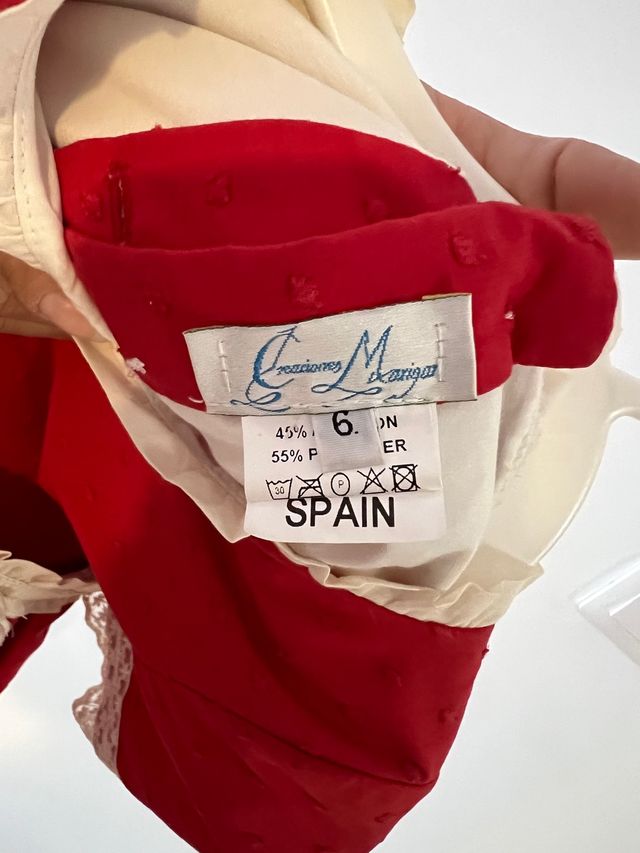 vestido de niña rojo