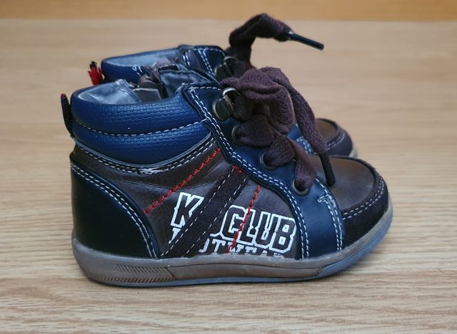 Botas marrones kid club n⁰20