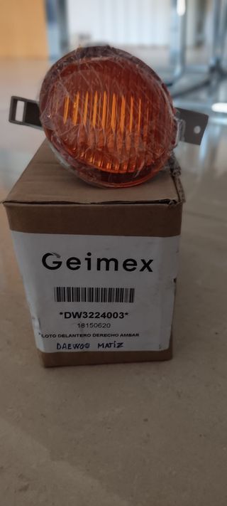 DAEWOO MATIZ. PILOTO DELANTERO DERECHO/ AMBAR