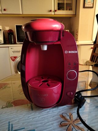 CAFETERA TASSIMO