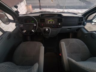 Ford Transit 2010