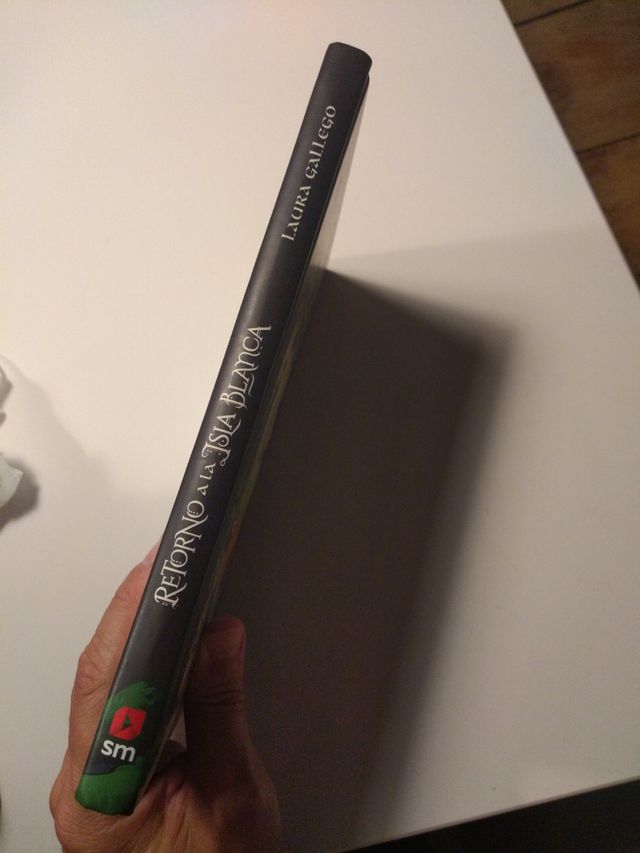 Libro retorno a la isla blanca