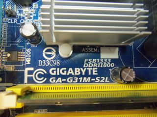Placa Gigabyte GA-G31M ES2L Dual Core E5400 4GB