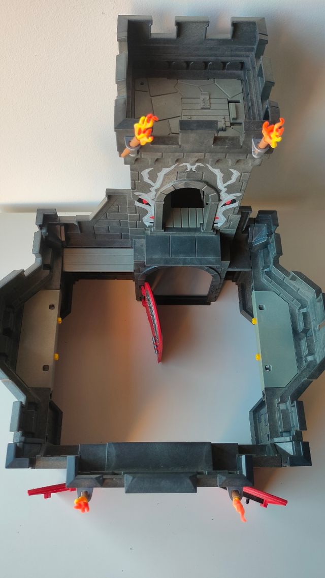 Fortaleza secreta del dragón Playmobil