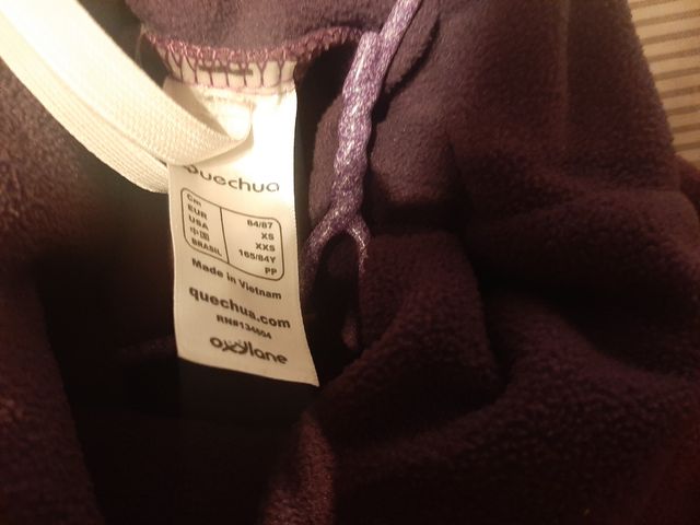 Forro de cuello alto en morado