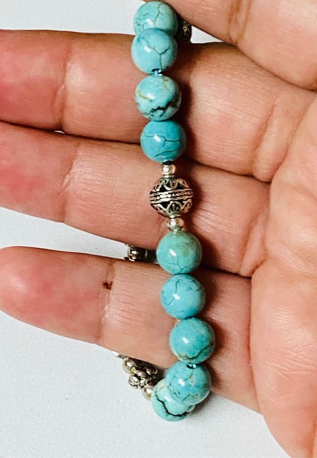 Pulsera con turquesas naturales y plata de ley 925