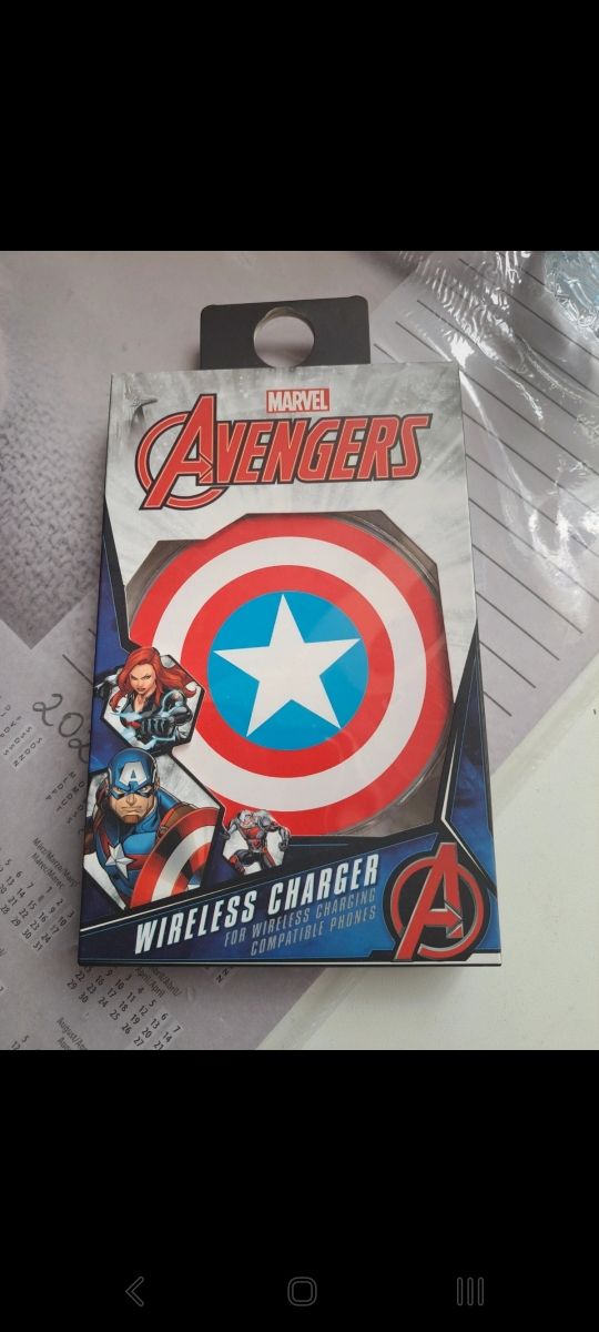 Cargador inalambrico capitan america