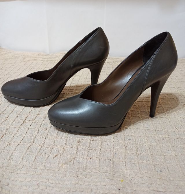 Décolleté Paula Mendez