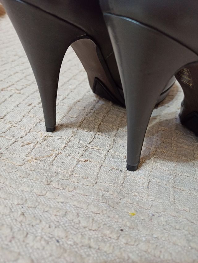 Décolleté Paula Mendez