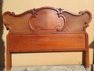 Cabecero de madera