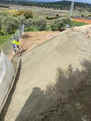 Oferta: construcción y gunitado de piscinas