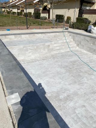 Oferta: construcción y gunitado de piscinas