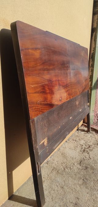 Cabecero de cama de madera