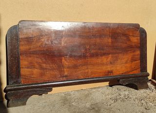 Cabecero de cama de madera