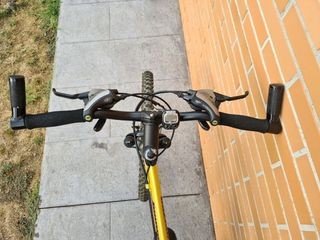 Bicicleta BTT BH.