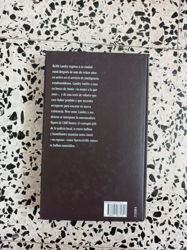 Triángulo mortal (Spencerville) - Nelson DeMille