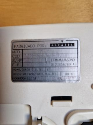 Teléfono fijo de sobremesa o colgar. Marca Alcatel