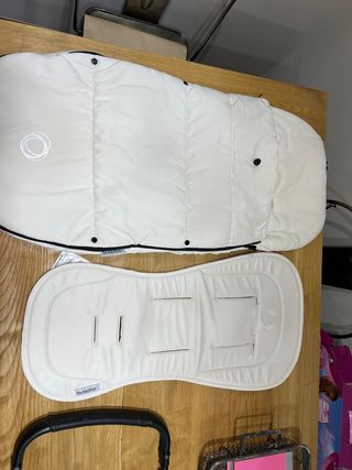 Bugaboo Fox 2 con capazo, silla, saco y esterill