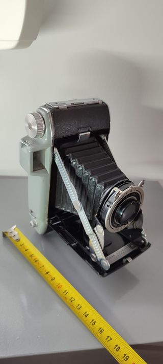 Cámara de fuelle vintage Kodak de 1949