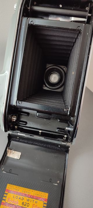 Cámara de fuelle vintage Kodak de 1949