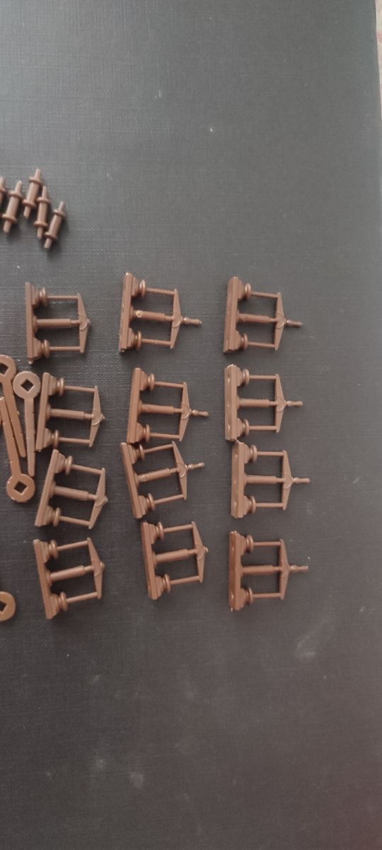 palancas,balanzas,palitos mesa y cofres,heroquest