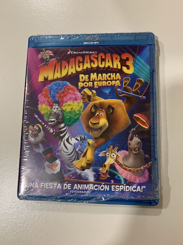 Madagascar 1 (DVD), 2 (DVD) y 3 (Blu Ray)