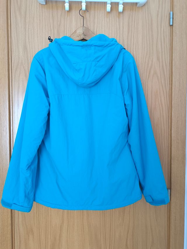 🧥😍 Abrigo M CANGURO impermeable turquesa  💙