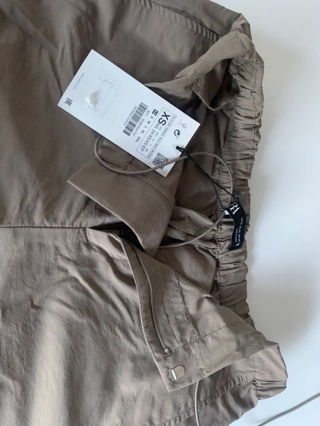 Pantalon model cargo sin estrenar